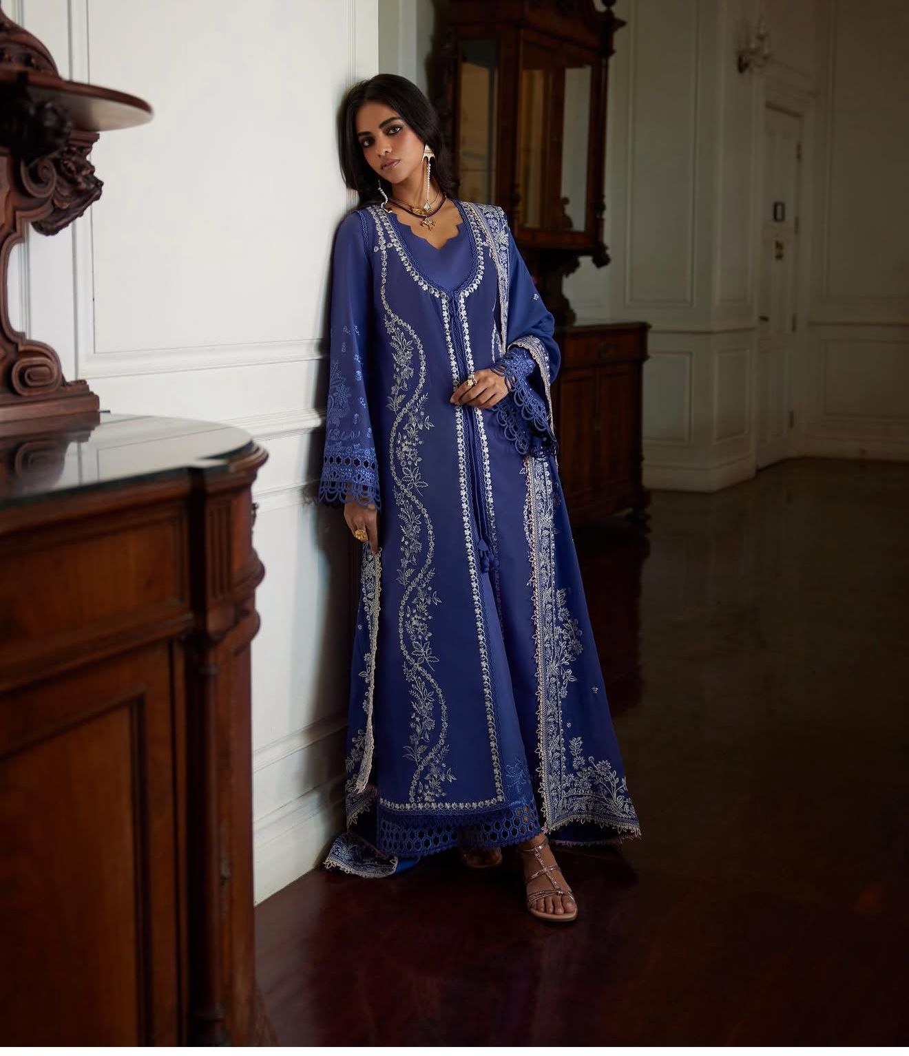 Saad bin shehzad luxury lawn collection blue partywear