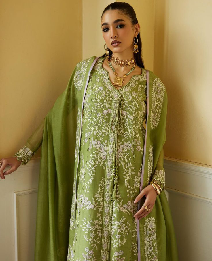 Saad bin shehzad luxury lawn green emb 3pc partywear