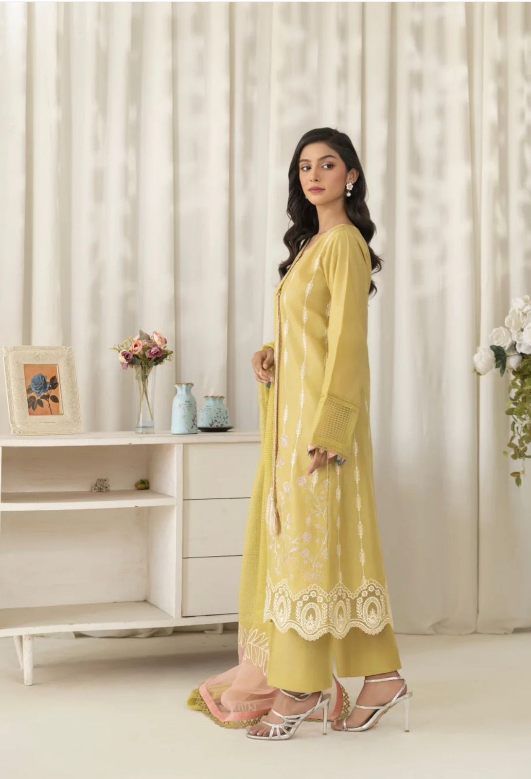ZARKUN CASUAL YELLOW EMB 3PC READYMADE SUIT