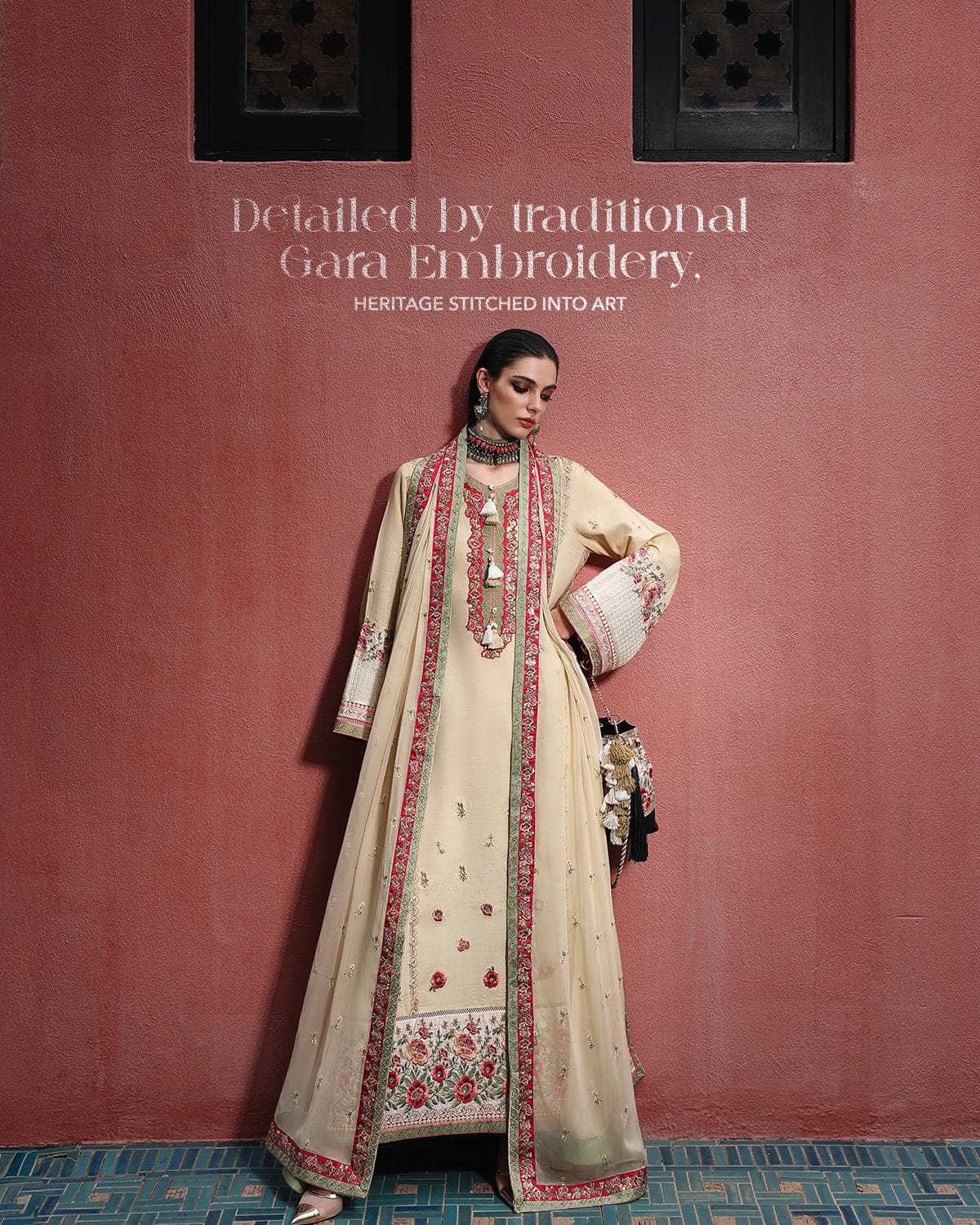 Mushq Nuvera Raw Silk 26/Vol 2/Carmine Jewel/D 06