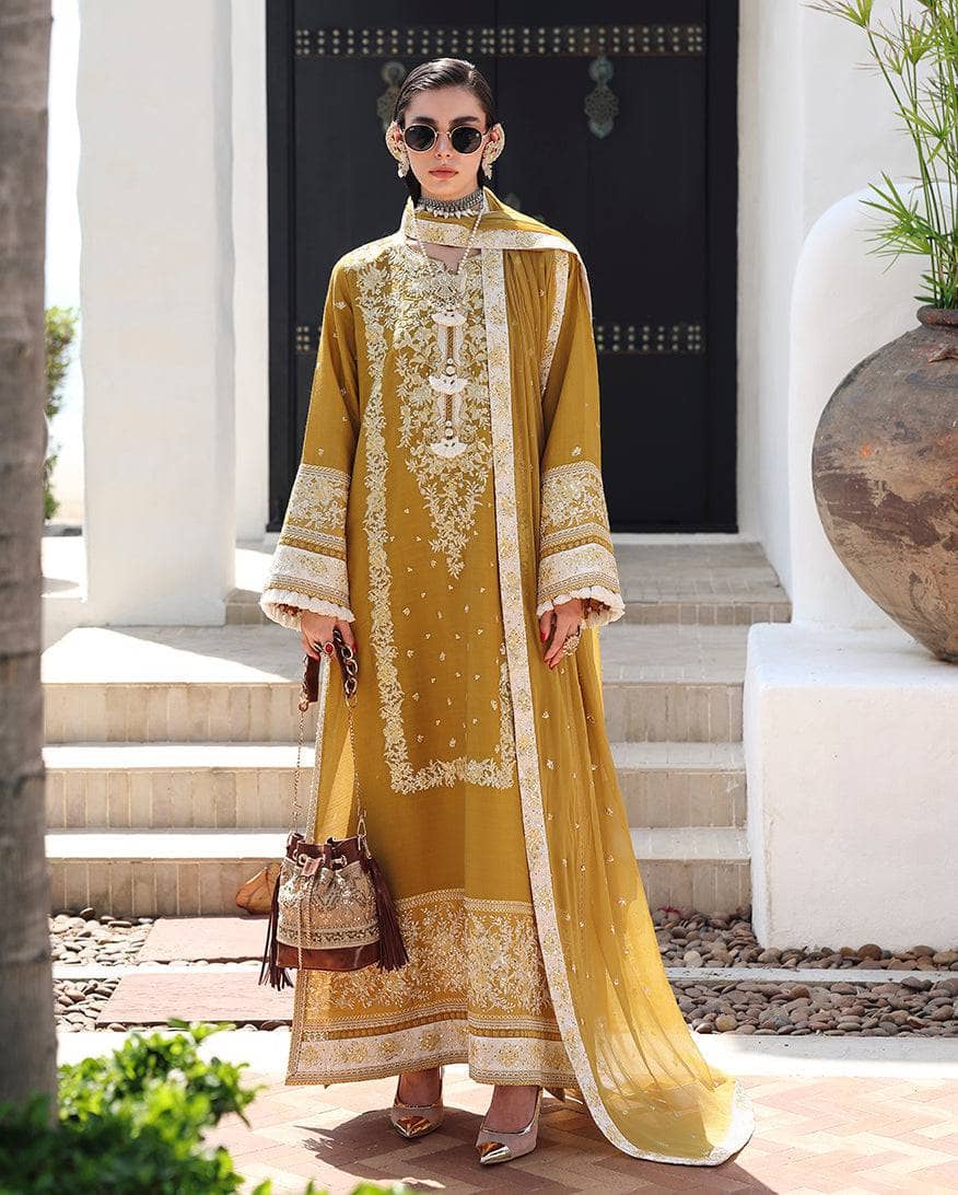 Mushq Nuvera Raw Silk 26/Vol 2/Rosalie Crown/D 07/Yellow
