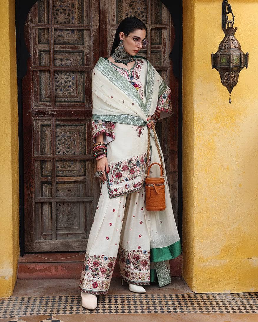 Mushq Nuvera Raw Silk 26/Vol 2/Vivienne Rose/D 08/White